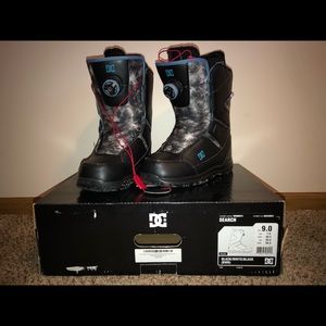 Snowboard Boots